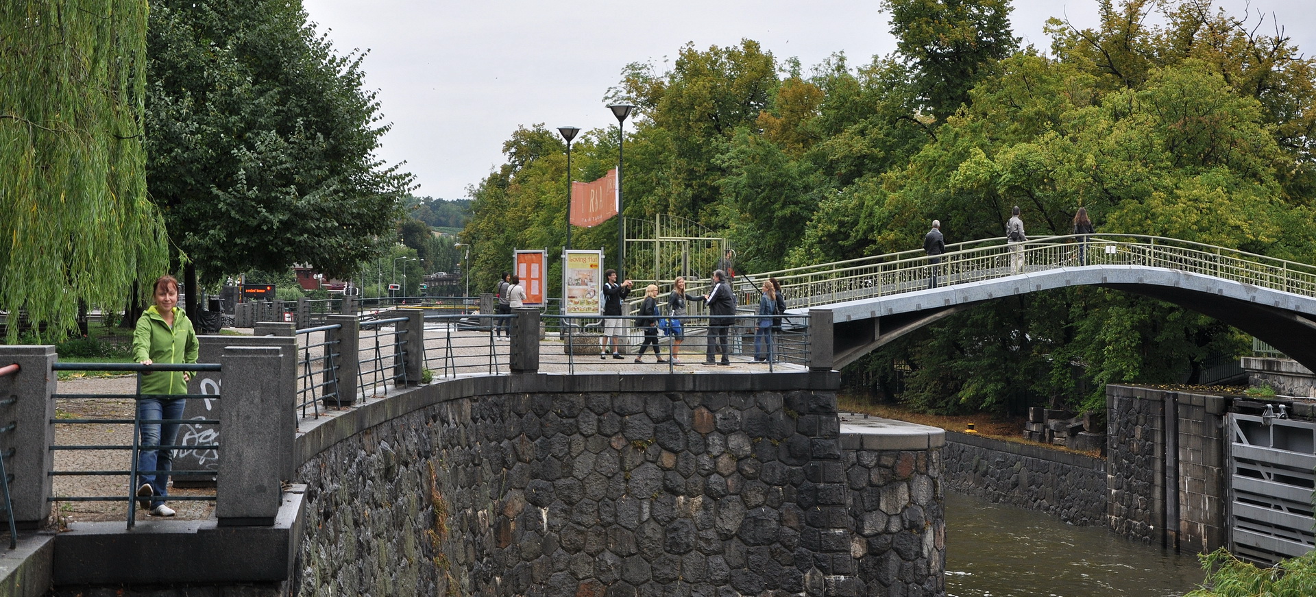 мост на Детский остров в Праге
