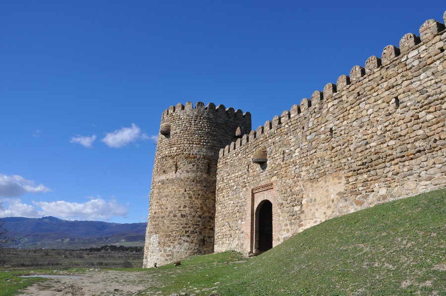 крепость Ниахура
