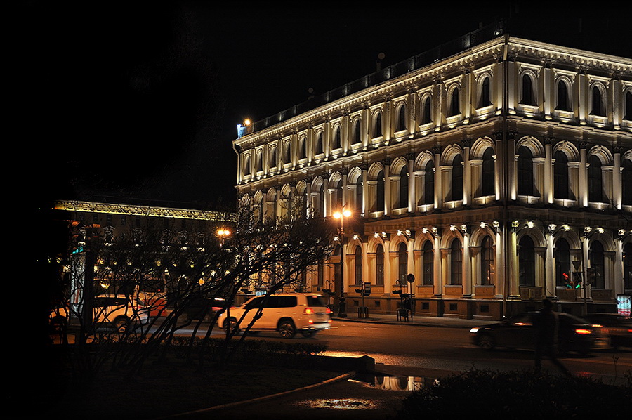 здания на исаакиевской площади