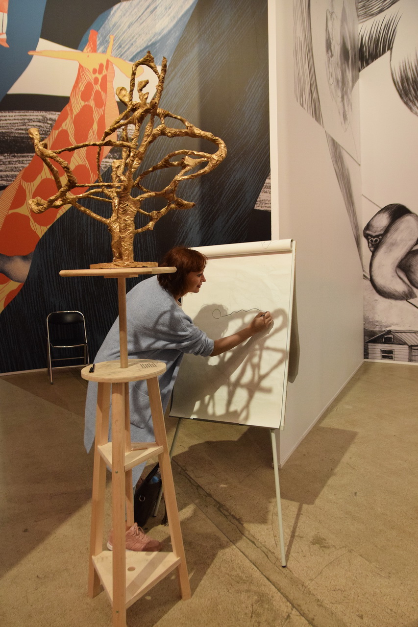 манеж павильон графика